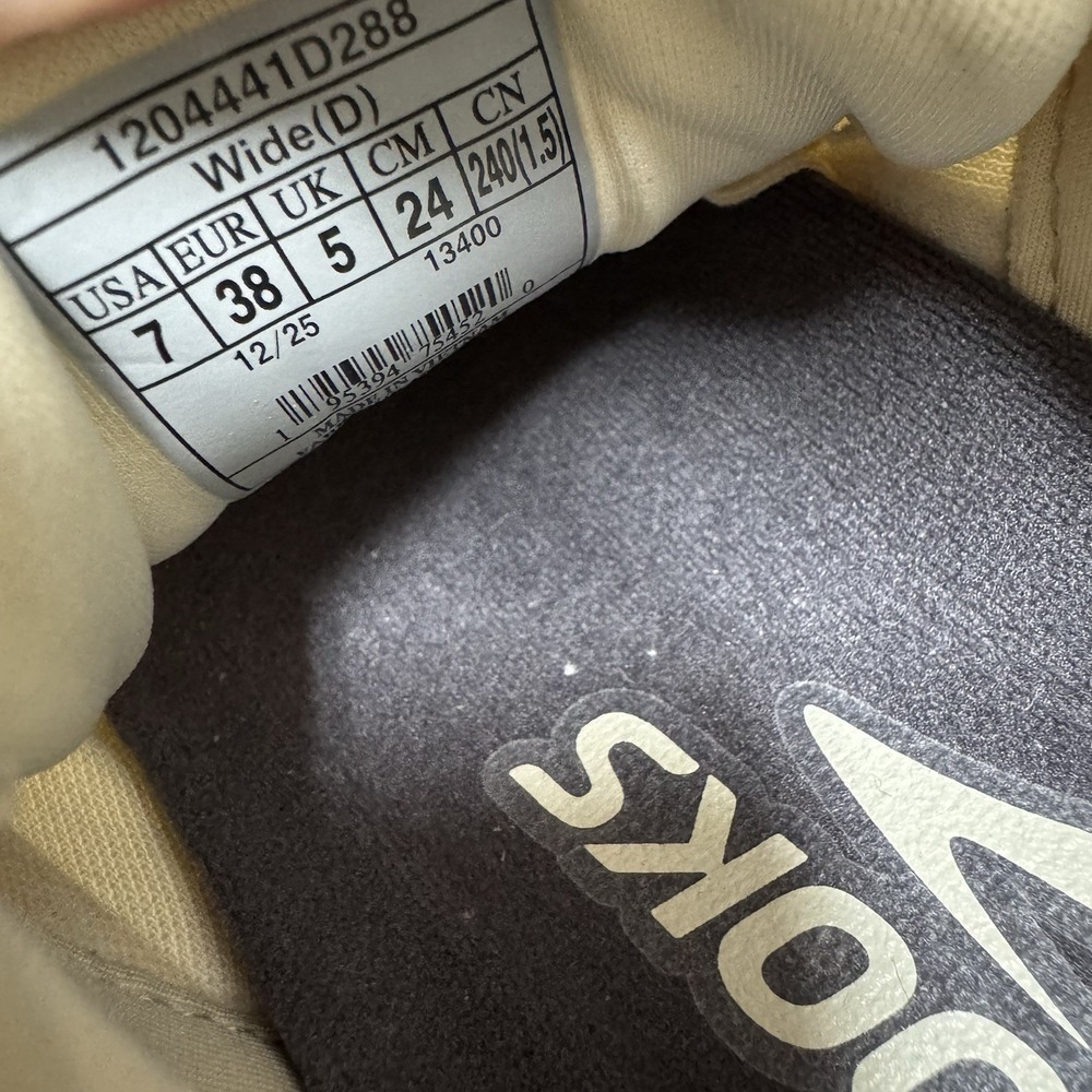 Brooks Ariel GTS 26 1204441D288 Beige Sand Running Shoes Women's Size 7 D Wide - Picture 12 of 12